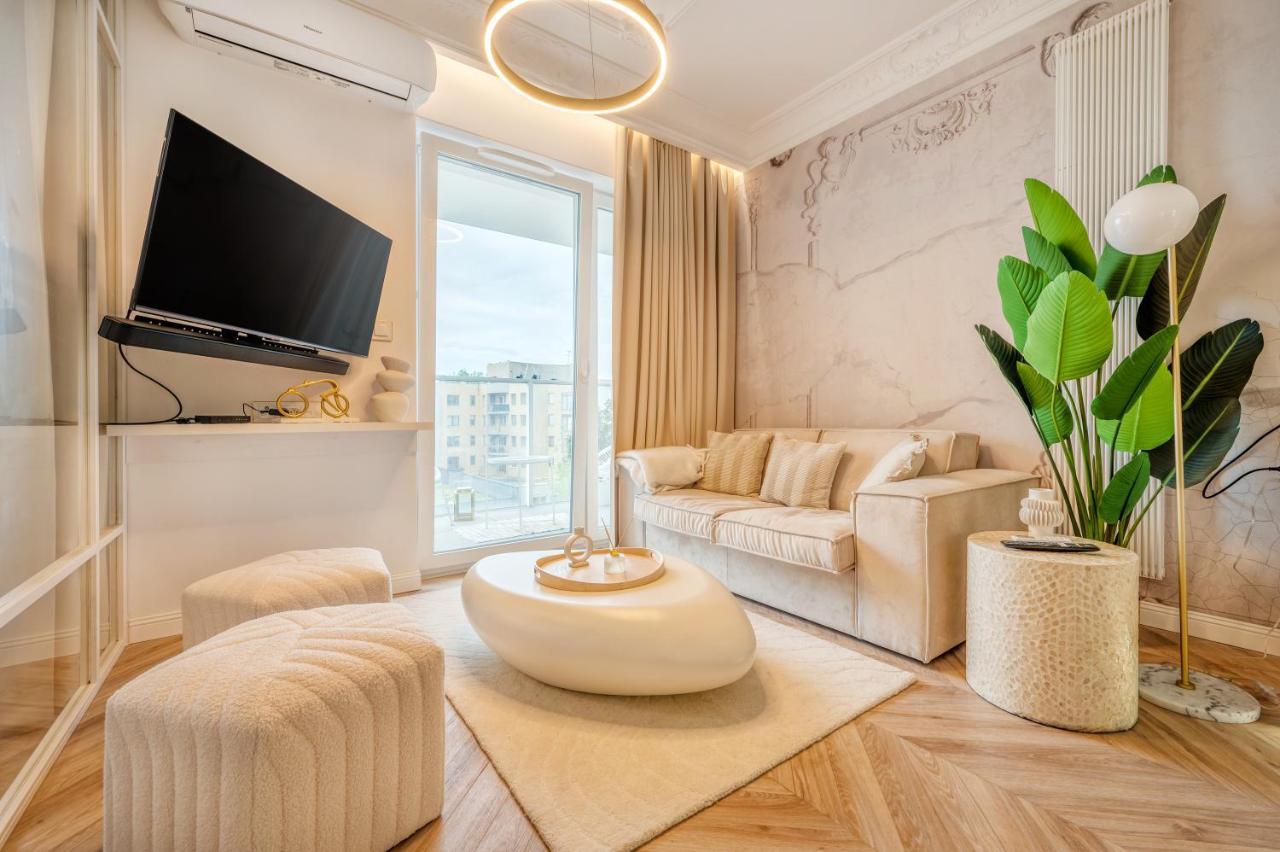 Apartment Golden Manufaktura Lodz By Rentujemy Esterno foto